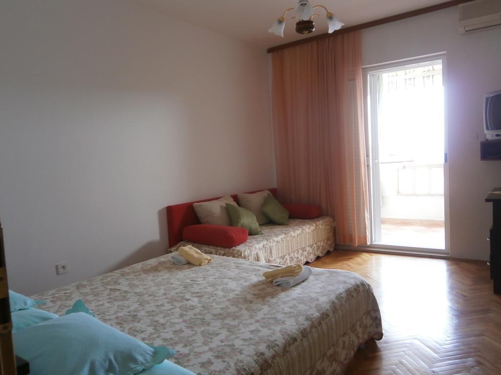 Apartment Smiljana *