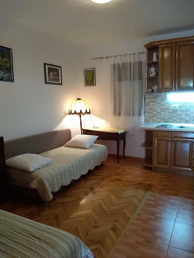 Smiljana Makarska